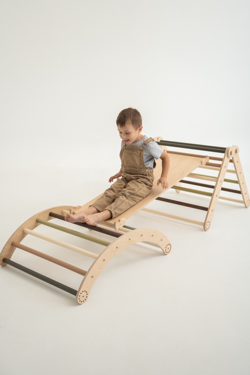 Kletterrutsche MOON - Hühnerleiter | waldgrün pastell | 2 Seiten | 111 x 43 cm - Kletterling – einfach Kind sein