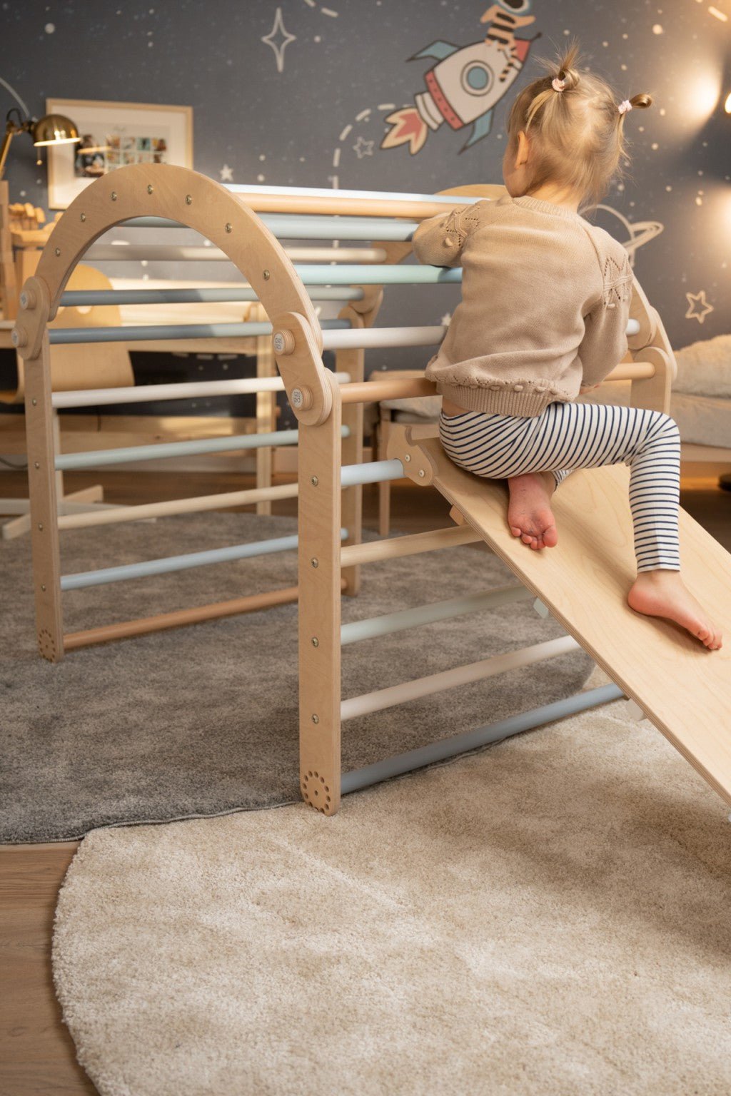 Kletterrutsche MOON - Hühnerleiter | blau pastell | 2 Seiten | 111 x 43 cm - Kletterling – einfach Kind sein