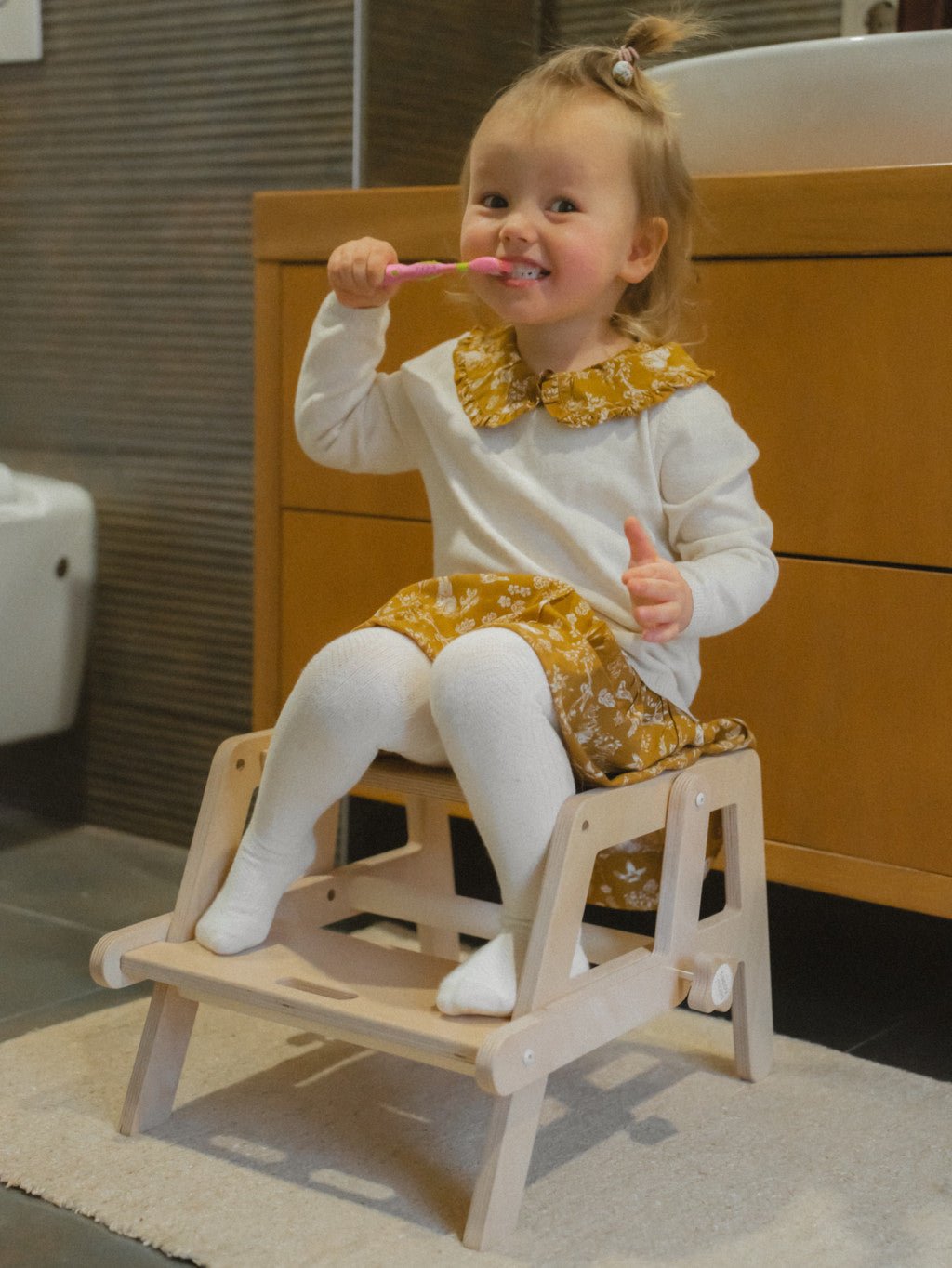 Happymoon Stepping Stool/Chair - Kletterling – einfach Kind sein