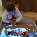 WonderSand PlayTable | Quadratischer Sandspieltisch 60x60 cm | mit Blaulicht - Therapie & MINT - Förderung ab 3+ - Kletterling – einfach Kind sein