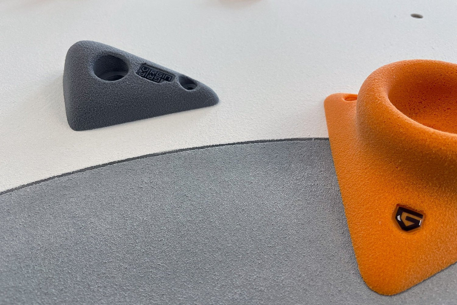 Klettergriffe BK IN & OUTDOOR | 15 Stück | Zubehör BK Kletterwände - Kletterling – einfach Kind sein