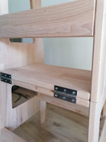 Lernturm SWUPP von PeterundDepi - 2 in 1 mit Kindertisch geölt - Kletterling – einfach Kind sein