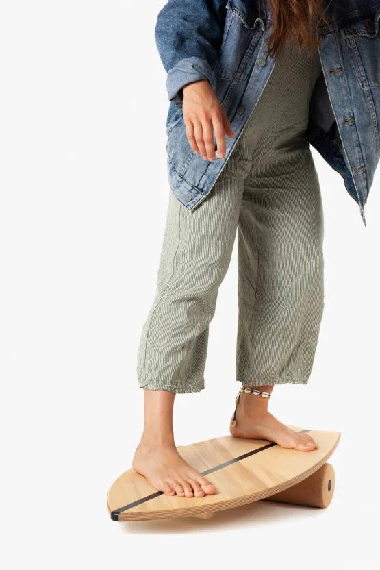 Natürliches Balance - Board - Kletterling – einfach Kind sein