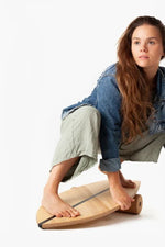 Natürliches Balance - Board - Kletterling – einfach Kind sein